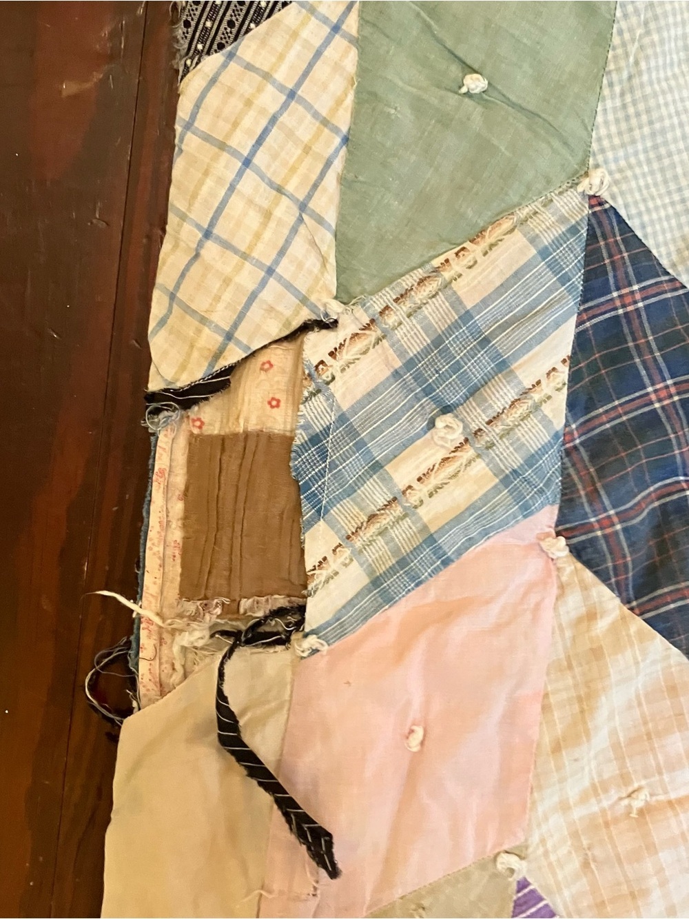 VTG Handmade Hand Quilted Diamond Scrap 70x 75 Twin Throw Quilt Farmhouse - Picture 7 of 16